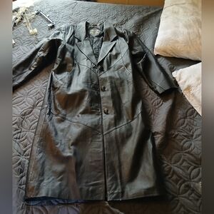 Elegant Black Women's Leather Coat